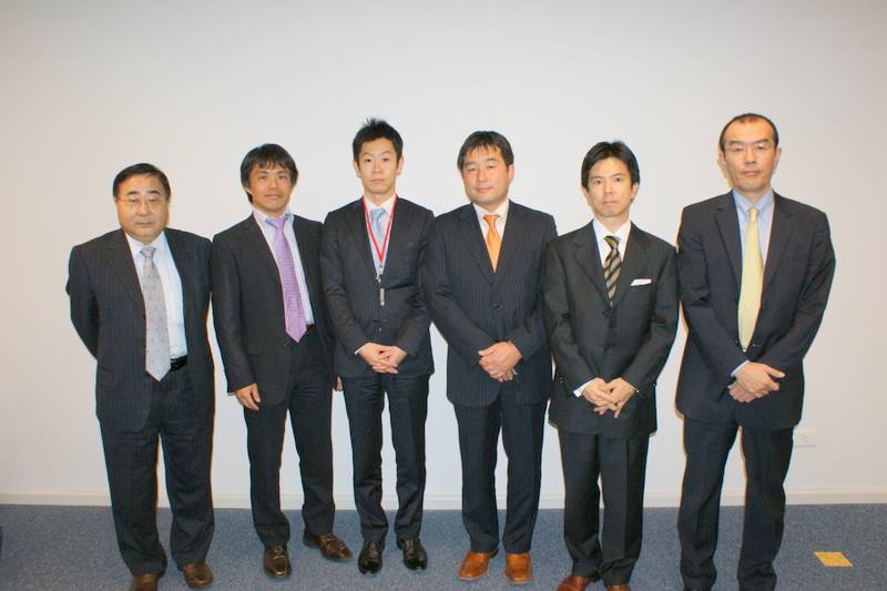 A-09-06-19-ac-tres-ikoi-ab-280