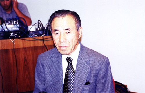 A-09-11-19-nakayama-baa-600