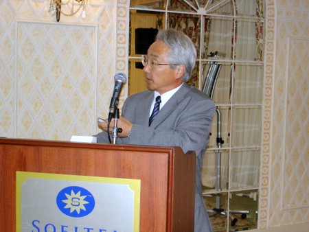 A-09-12-03-helio-nishimoto-aa-600