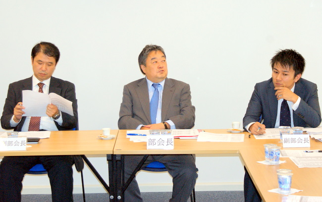 A-10-11-30-tsutsumi-aaa-540