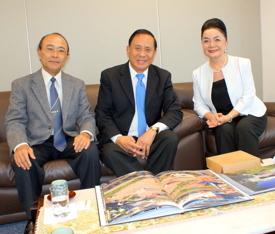A-10-03-30-palestra-ab-620