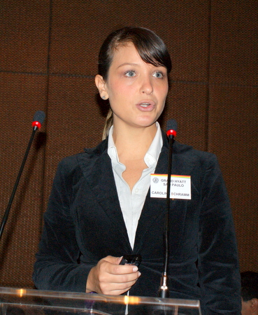 A-10-04-09-ac-tres-hyatt-450