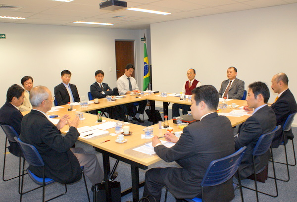 A-10-07-08-iwata-ab-620 A-10-07-08-iwata-ab-620