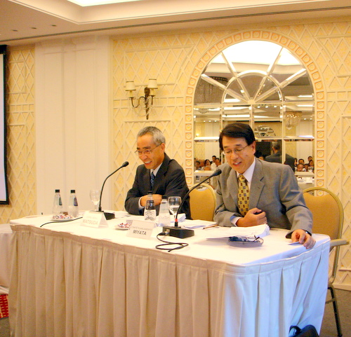 080212 Simp&oacute;sio 1