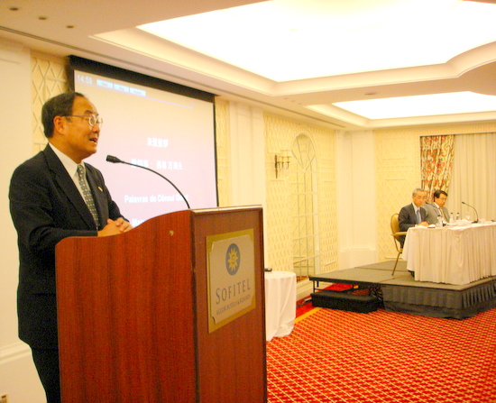 080212 Simp&oacute;sio 3